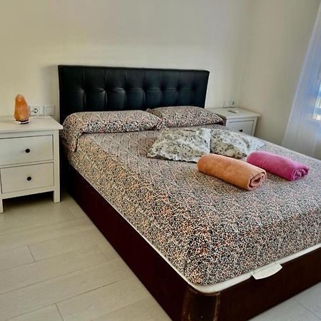 Apartamento Cuidad Ciencias Valencia Exterior foto