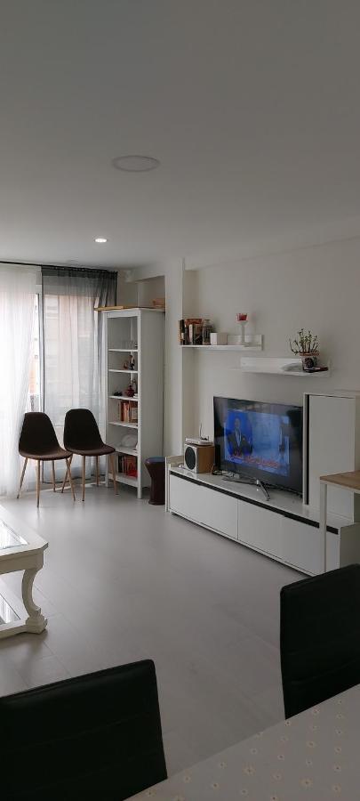 Apartamento Cuidad Ciencias Valencia Exterior foto